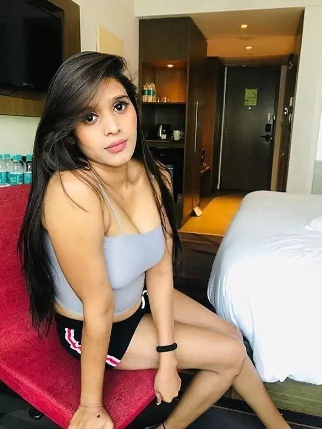 कॉल गर्ल्स सर्विस  तमकुही राज